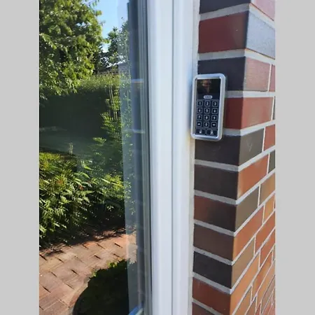 Naehe Hamburg Luebeck Ostsee - Bbq - Garten - Parkplatz * Gronwohld