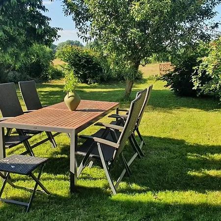 Appartement Naehe Hamburg Luebeck Ostsee - Bbq - Garten - Parkplatz *