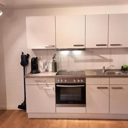 Apartment Naehe Hamburg Luebeck Ostsee - Bbq - Garten - Parkplatz Gronwohld