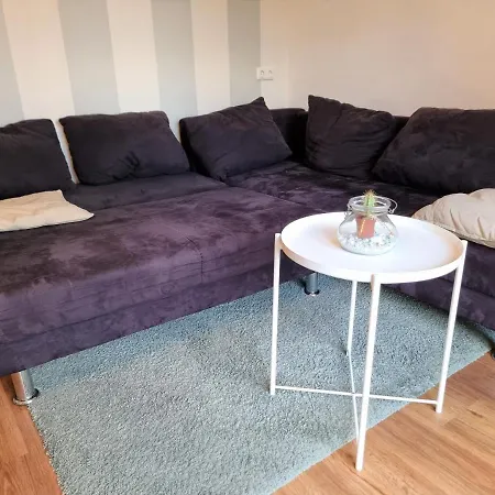 Apartment Naehe Hamburg Luebeck Ostsee - Bbq - Garten - Parkplatz *